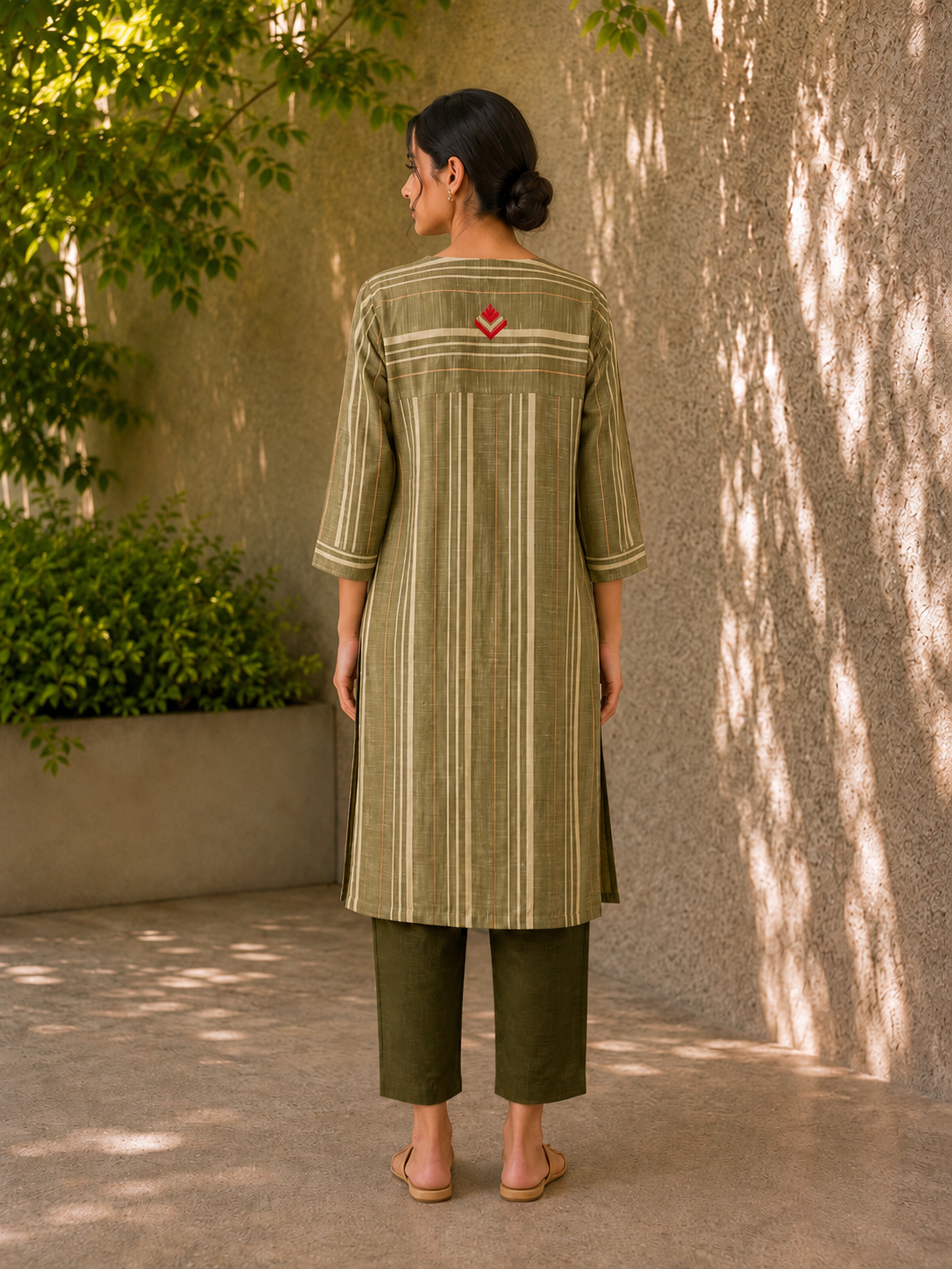 Olive Green Khaddar Cotton Kurta Set with Phulkari Motif