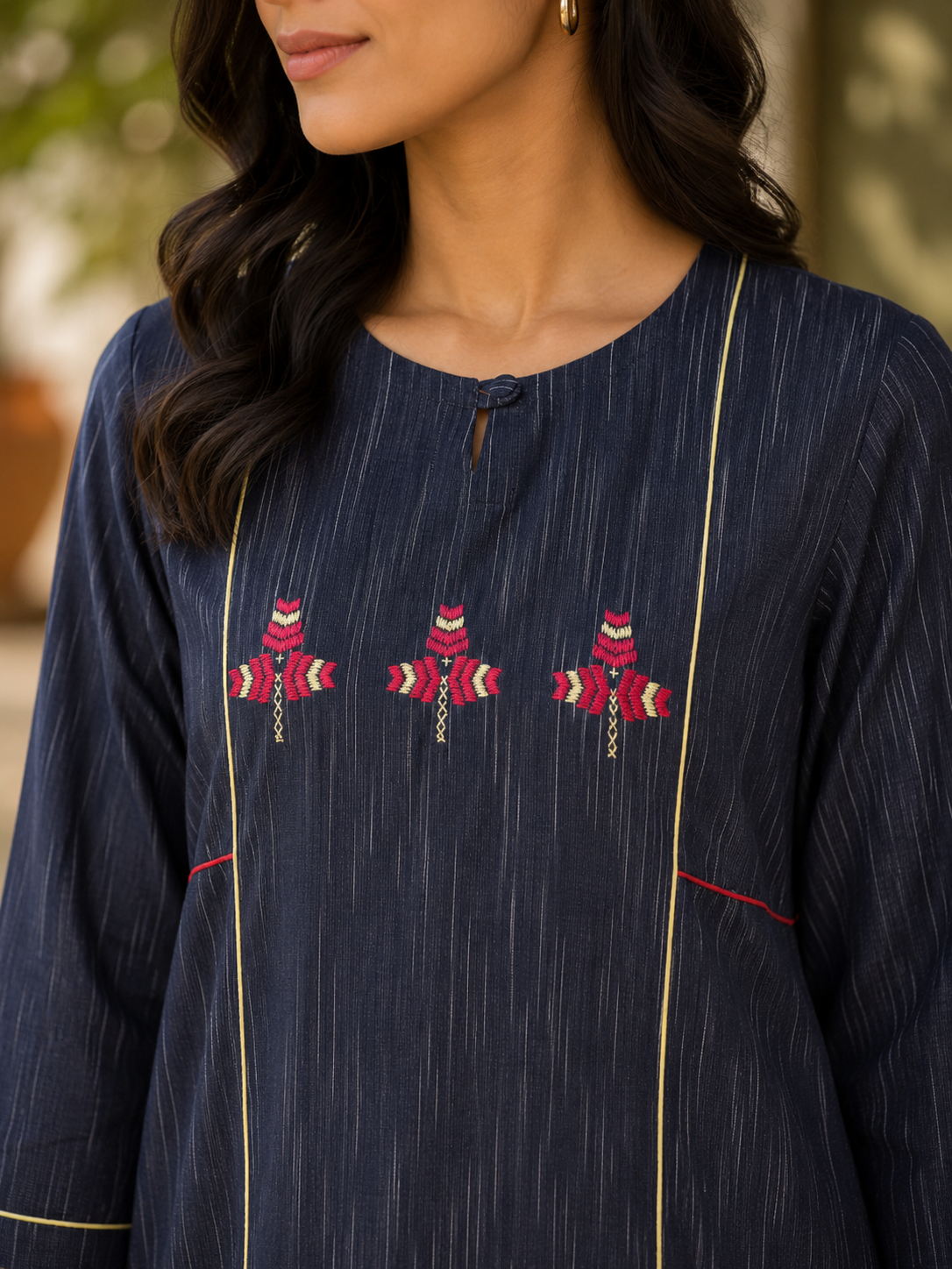 Hand-Embroidered Phulkari Cotton Kurta with Contrast Piping - Navy Blue