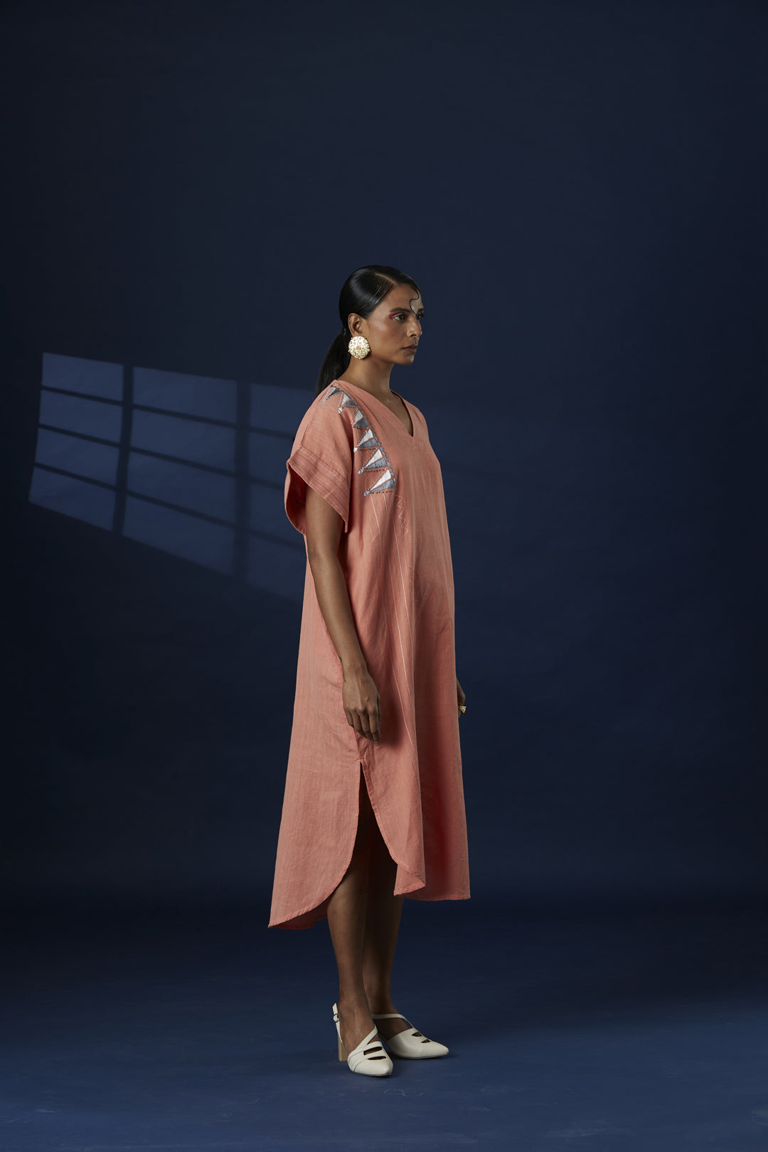 Trikon Kaftan Dress – Peach