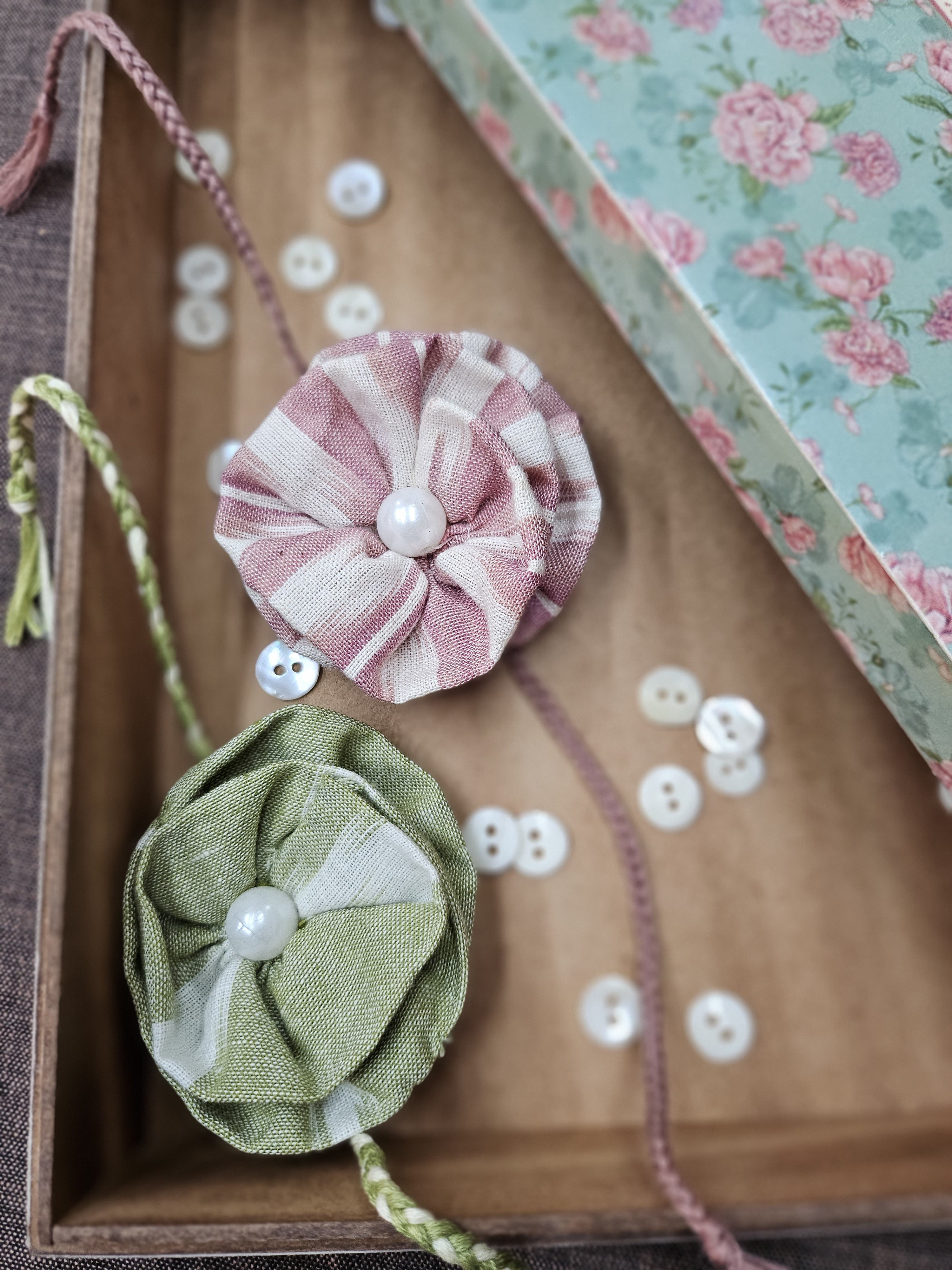 Set of 2 Ruffle Flower Rakhis & 2 Upcycled Pouches (Set of 4)