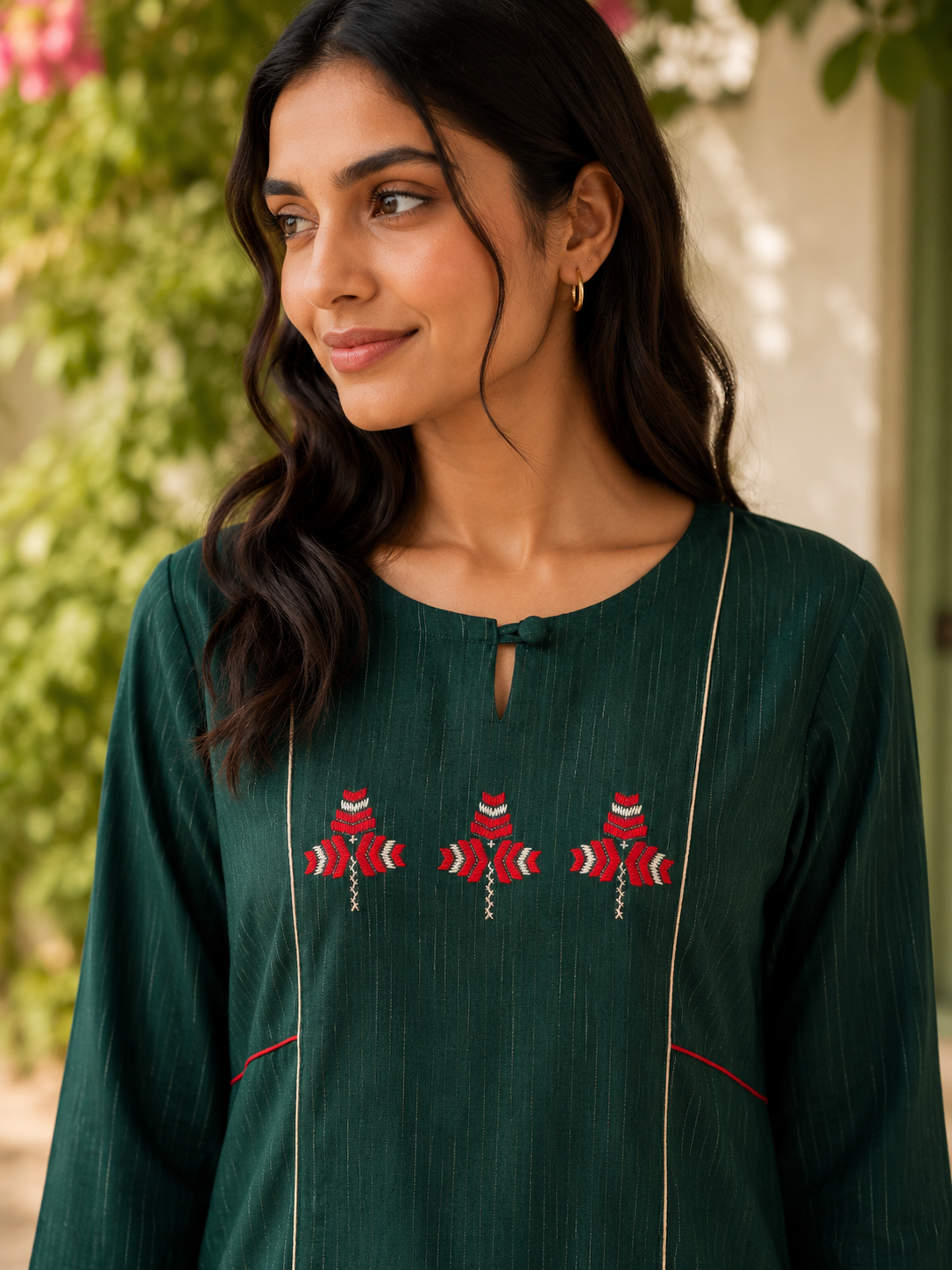 Hand-Embroidered Phulkari Cotton Kurta with Contrast Piping - Green