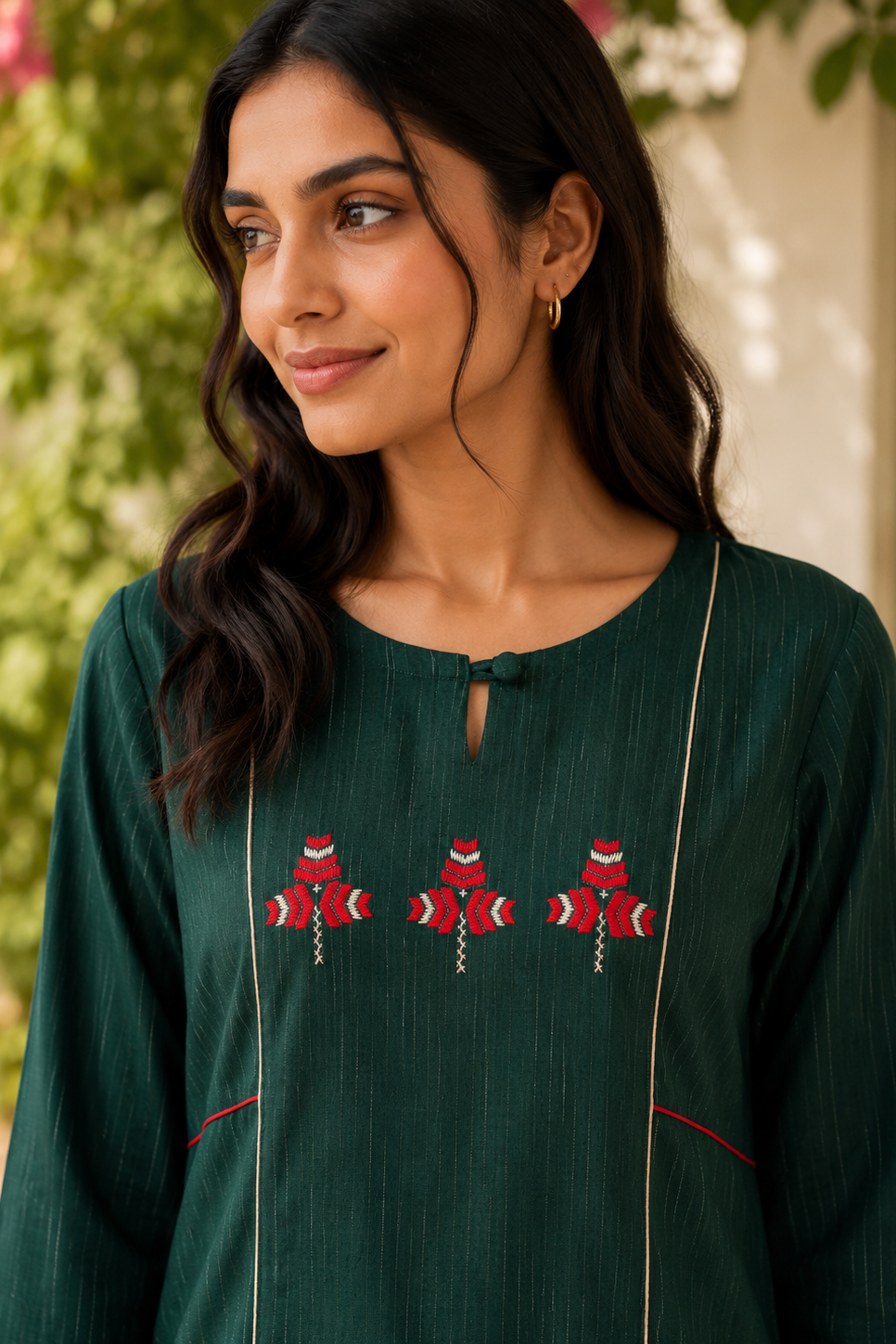 Hand-Embroidered Phulkari Cotton Kurta with Contrast Piping - Green